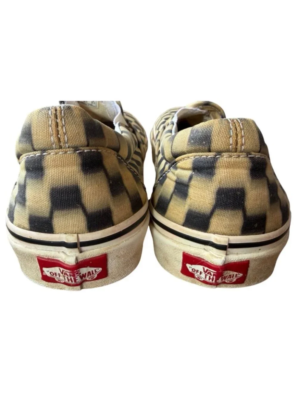 Vans Classic Slip-on Checker Casual Sneakers Adult Size Women's 9/Men's 7.5